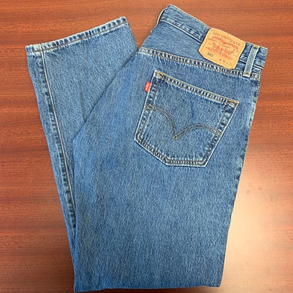 Vintage Men's 501 Levi's Mom Jeans